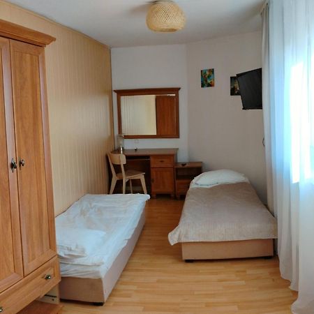 "U Latarnika" Przy Cichej 9 Apartment Kolobrzeg Ngoại thất bức ảnh