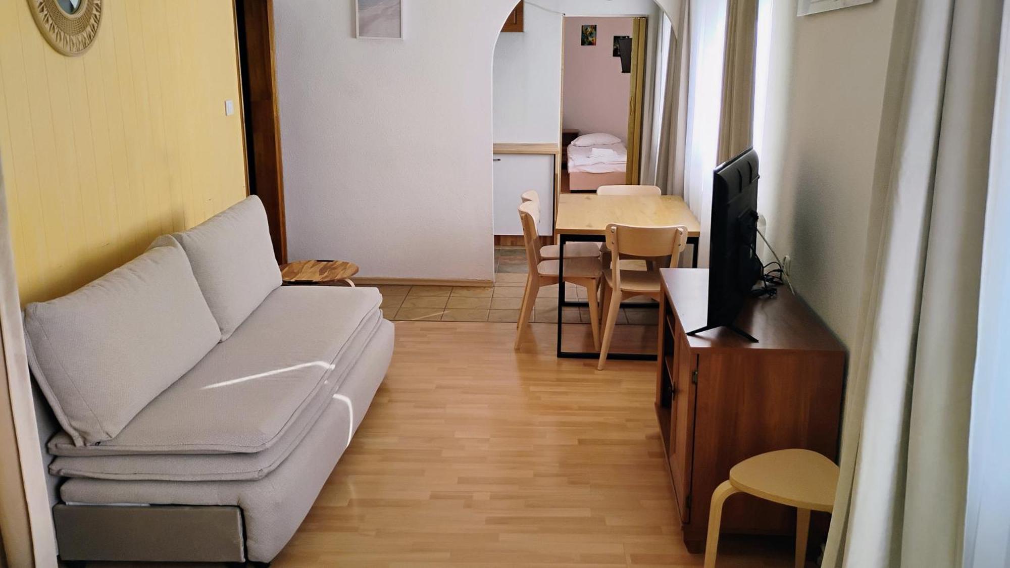 "U Latarnika" Przy Cichej 9 Apartment Kolobrzeg Ngoại thất bức ảnh